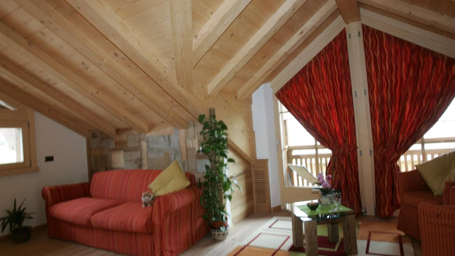 מלון דירות ליביניו Chalet Nada
